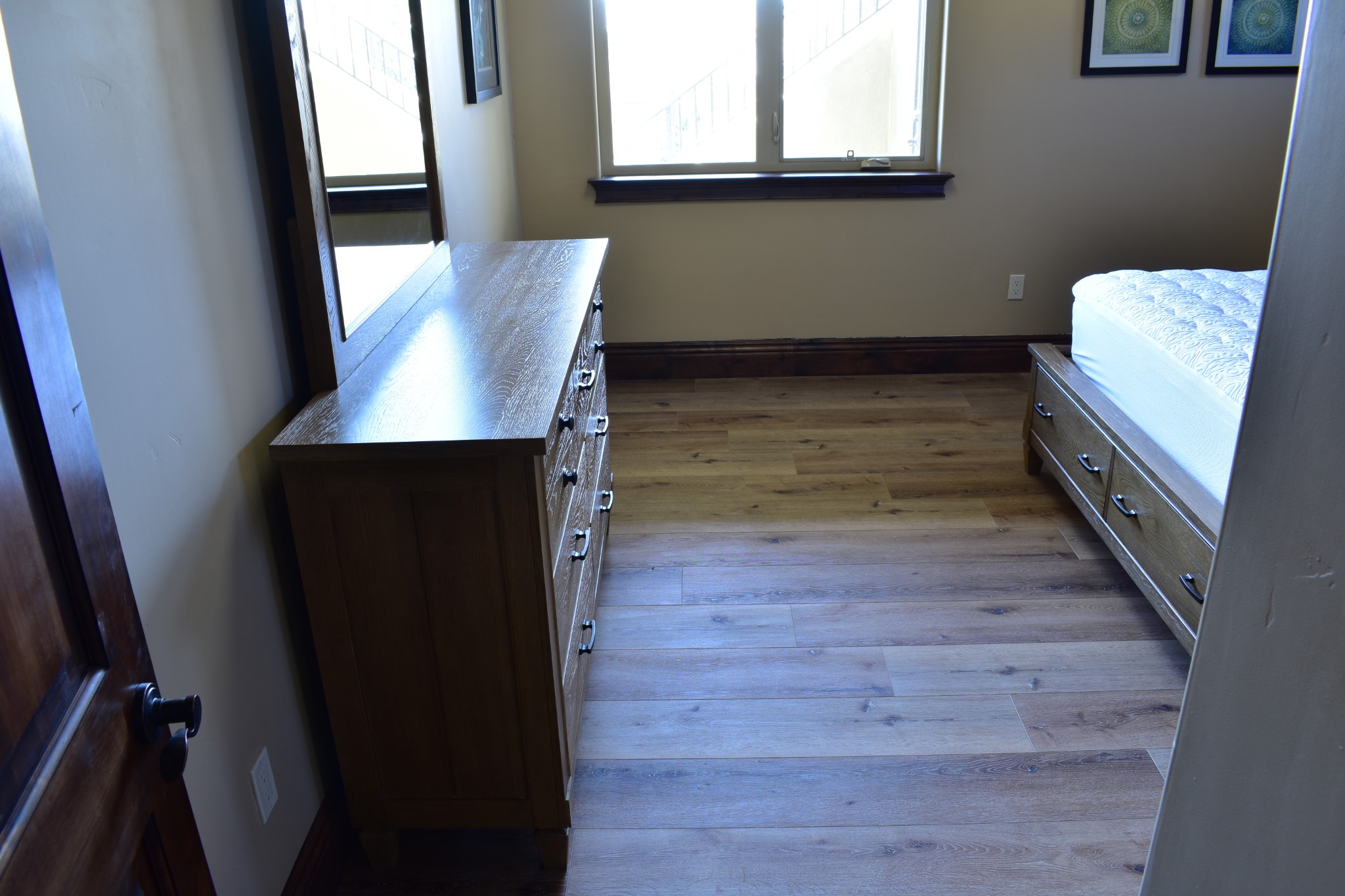 Choose Your Laminate Flooring - Quality Floors 4 Less