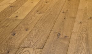 chene-collection-engineered-chardonnay-flooring-UC-637-CHA_Chardonnay_an_LG