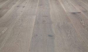 villa-caprisi-collection-engineered-valentina-flooring-VCV-813-Oak-Valentina-an_LG