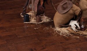 mountain-country-collection-engineered-mustang-flooring-TCH-408-MU-Hickory-Mustang-rs_LG