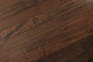 mahogany-solid-hardwood-pitch-comodo-flooring-Pitch+Comodo-3