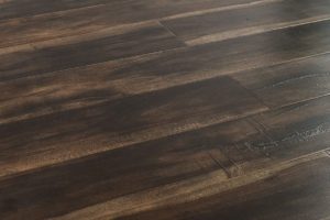 smokey-collection-laminate-smokey-walnut-flooring-3